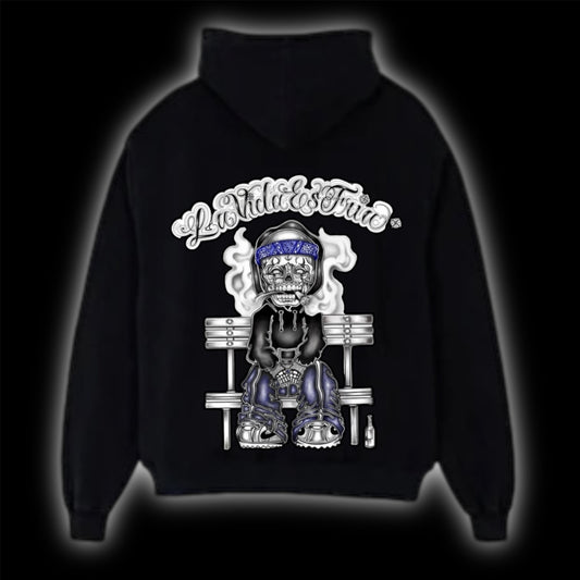 “La vida es fría” Hoodies😍 (Jasminnnart collab)